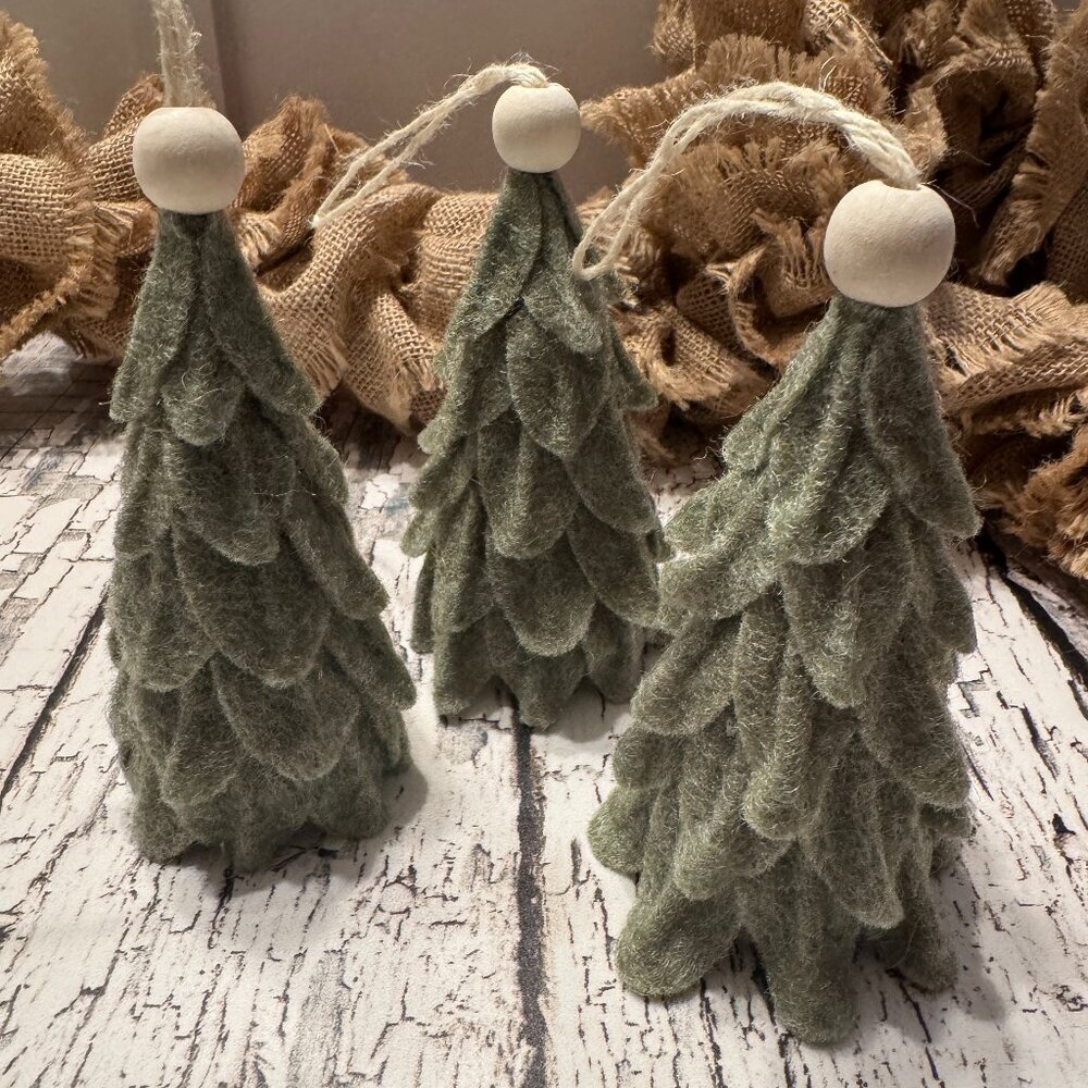 Set of 3 Christmas Tree Ornaments Felt Wood Twine Green